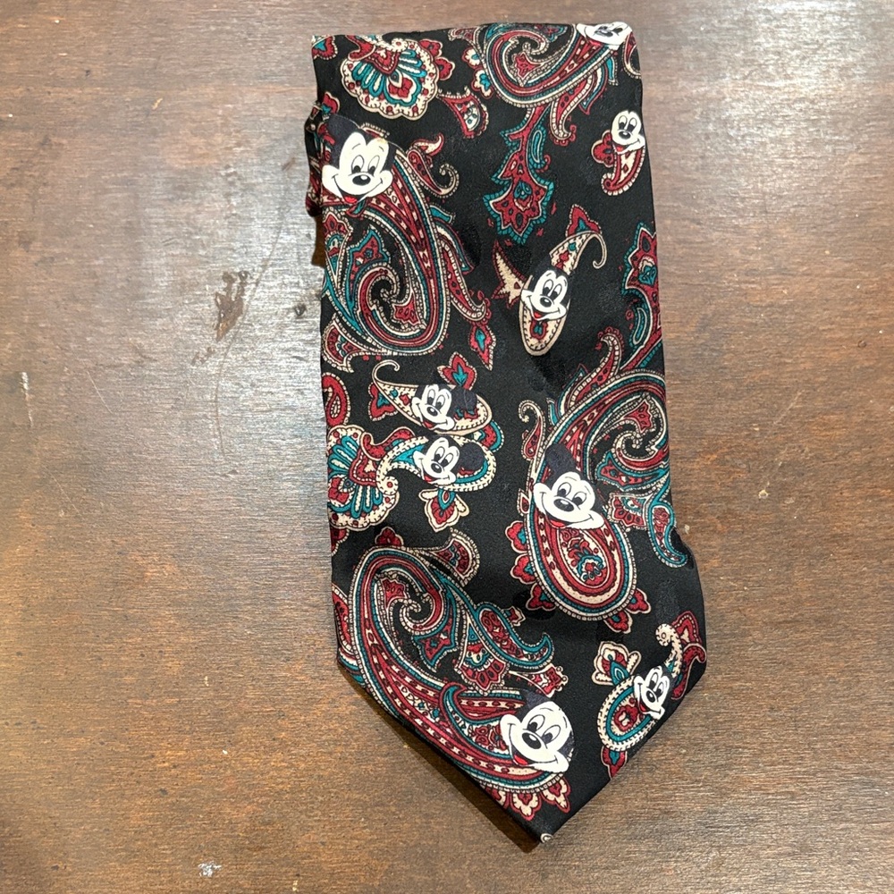 Disney Paisley Tie - Black and Red